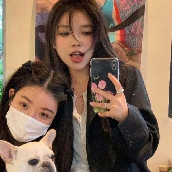 问君何事轻离别